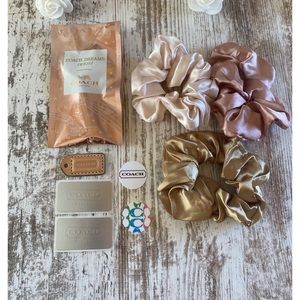 Brand new Coach exclusive bundle